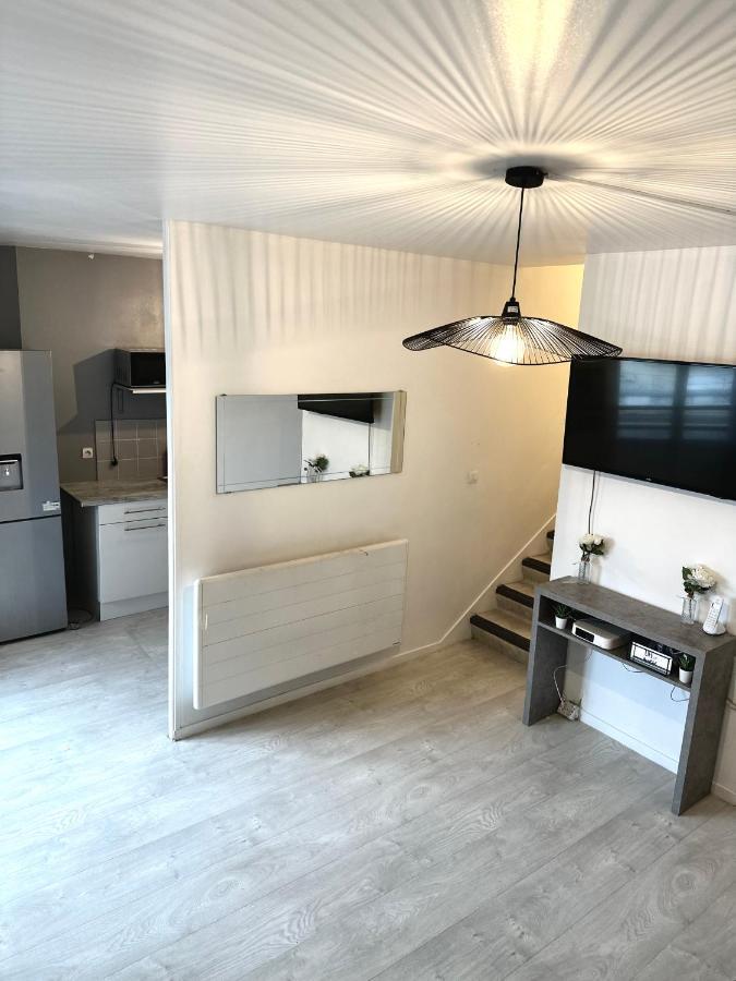 Jolie Appartement Duplex 2 Min Gare-Disney Et Paris 15 Min نْوازي لو جْرا المظهر الخارجي الصورة
