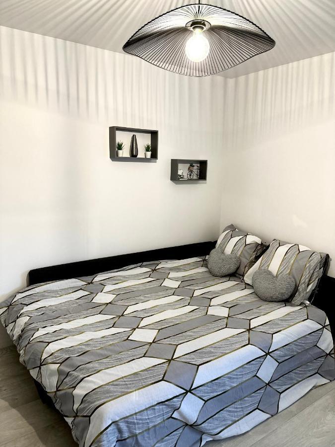 Jolie Appartement Duplex 2 Min Gare-Disney Et Paris 15 Min نْوازي لو جْرا المظهر الخارجي الصورة